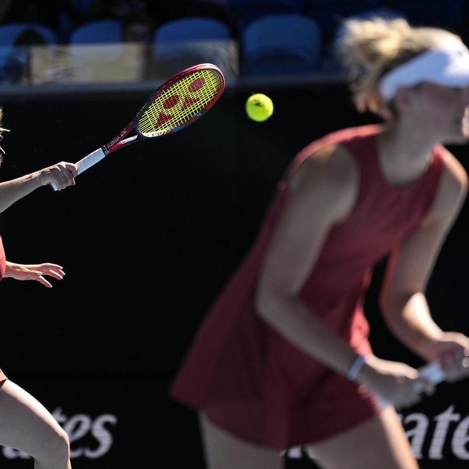 Canada's Dabrowski, New Zealand's Routliffe advance at U.S. Open